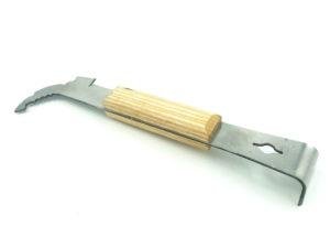 Стамеска пасечная нержавеющая (ЕВРОПЕЙКА), для подъема рамок с деревянной ручкой 213 фото